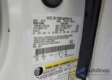 2017 Lincoln Navigator Select z USA, uszkodzony, nr VIN 5LMJJ2HT9HEL08674